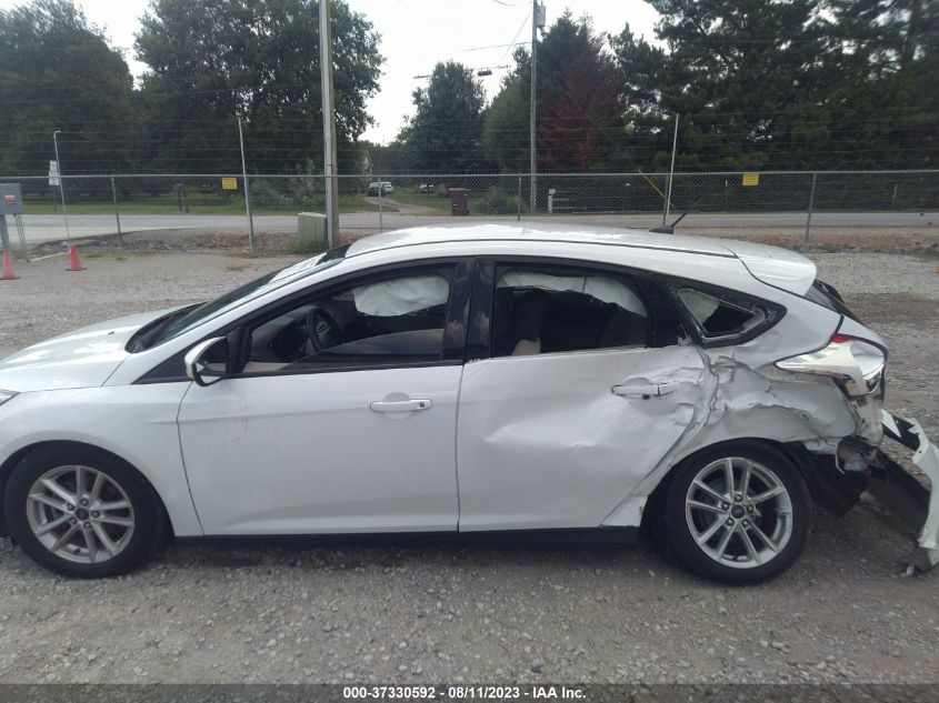 2015 FORD FOCUS SE - 1FADP3K24FL336079