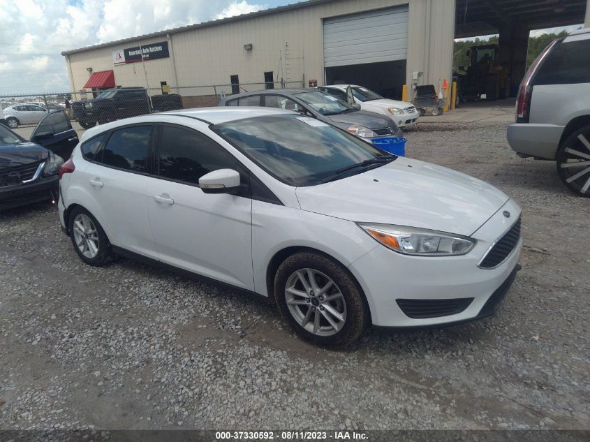 2015 FORD FOCUS SE - 1FADP3K24FL336079