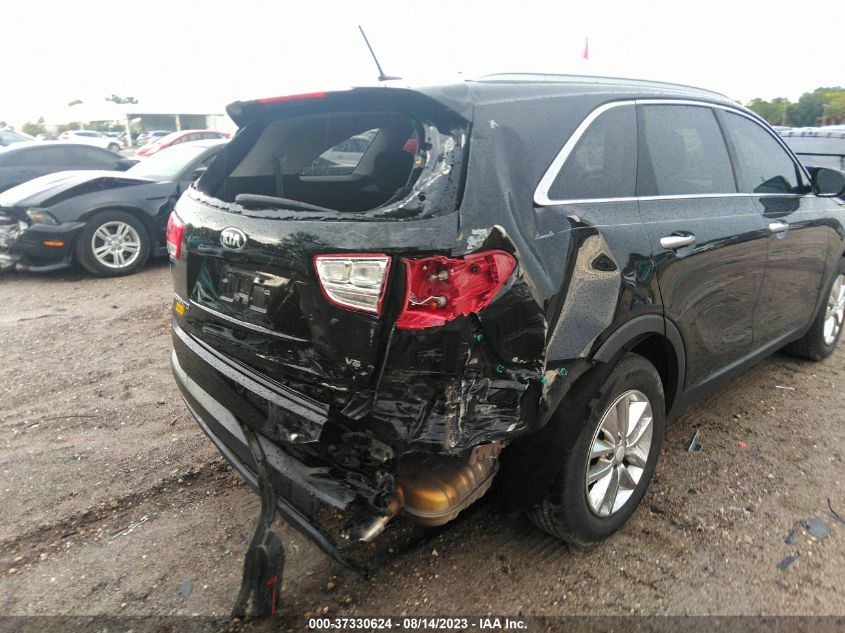 2016 KIA SORENTO LX - 5XYPG4A58GG131175