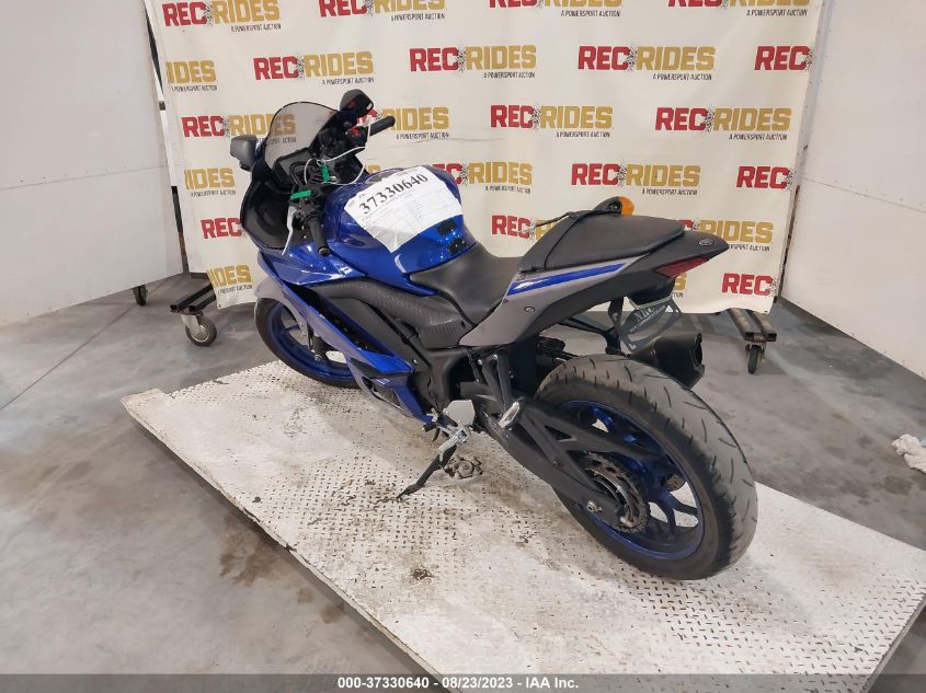 2021 YAMAHA YZFR3 A MH3RH18YXMK007128