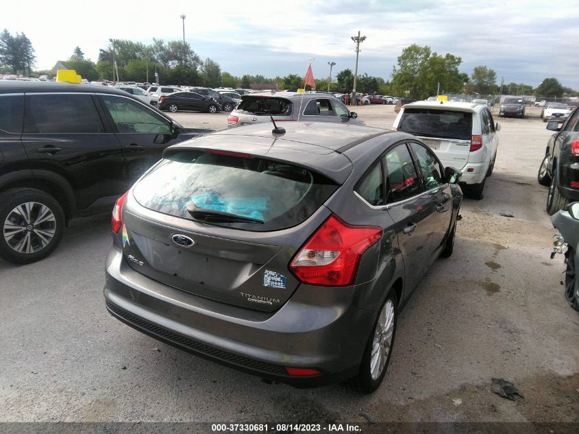 2013 FORD FOCUS TITANIUM - 1FADP3N24DL208966