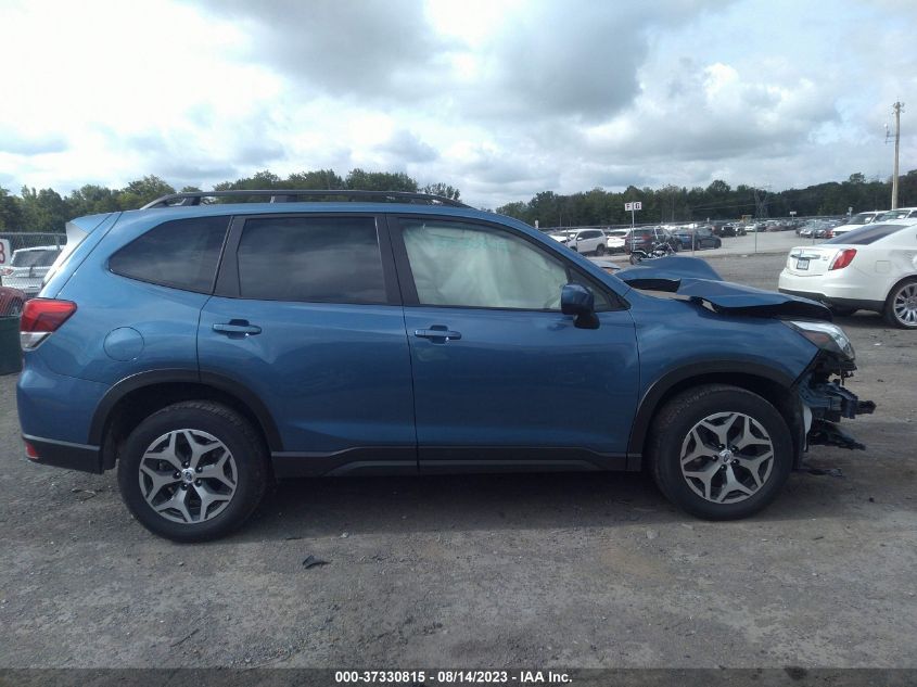 2023 SUBARU FORESTER PREMIUM - JF2SKADC5PH435753
