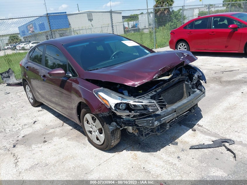 VIN 3KPFK4A79HE063530 2017 KIA FORTE LX
