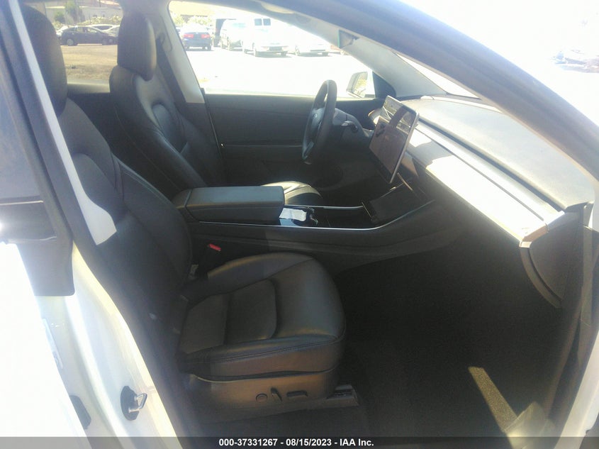 VIN 5YJYGDEE4LF028349 2020 TESLA MODEL Y LONG RANGE