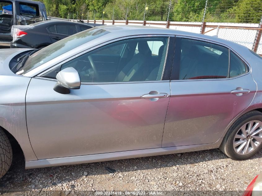 2022 TOYOTA CAMRY LE - 4T1C11AK2NU664117