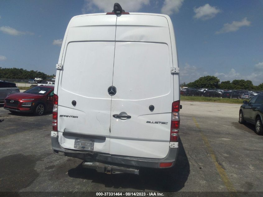 2015 MERCEDES-BENZ SPRINTER CARGO VANS WD3PE8DC9F5981194