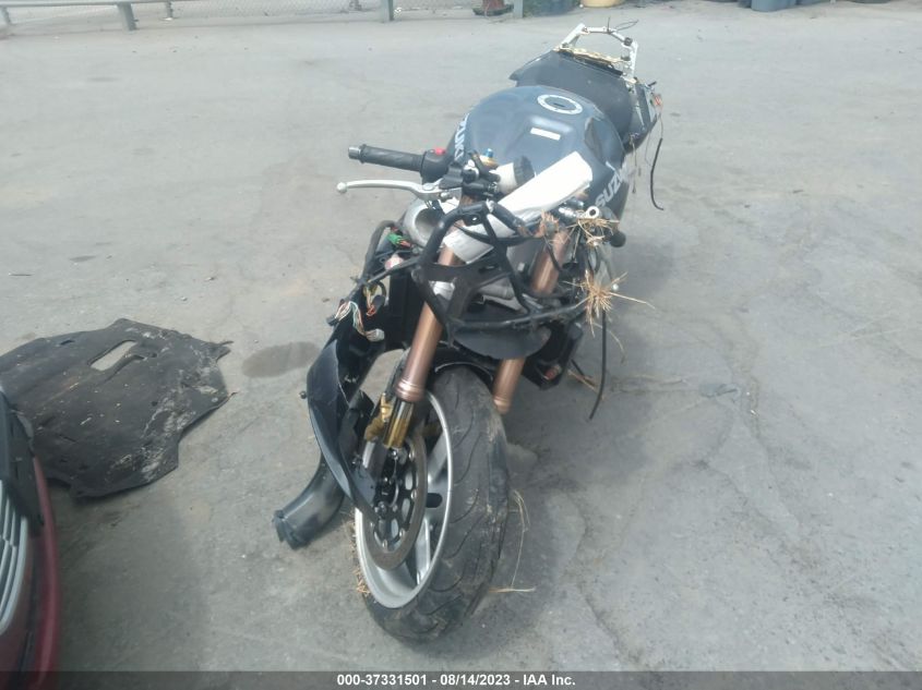 2001 SUZUKI GSX-R1000 JS1GT74A012104179