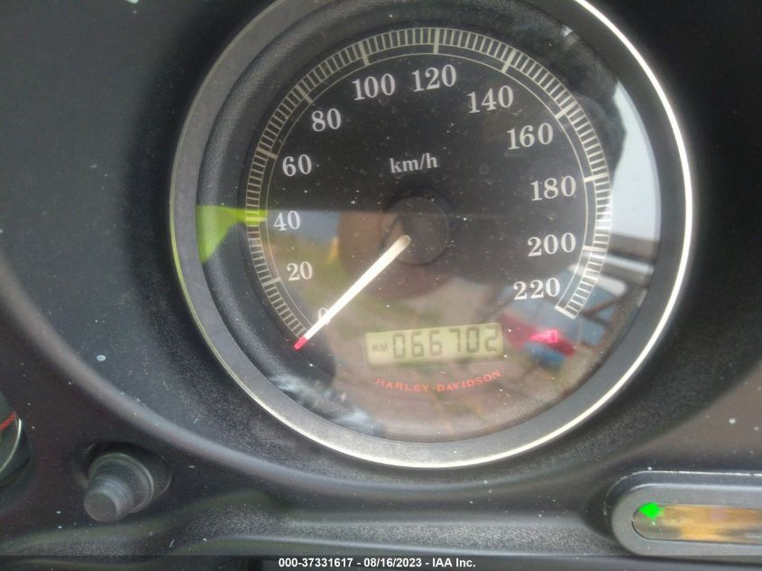 2009 HARLEY-DAVIDSON FLHTC 5HD1FF4179Y621718