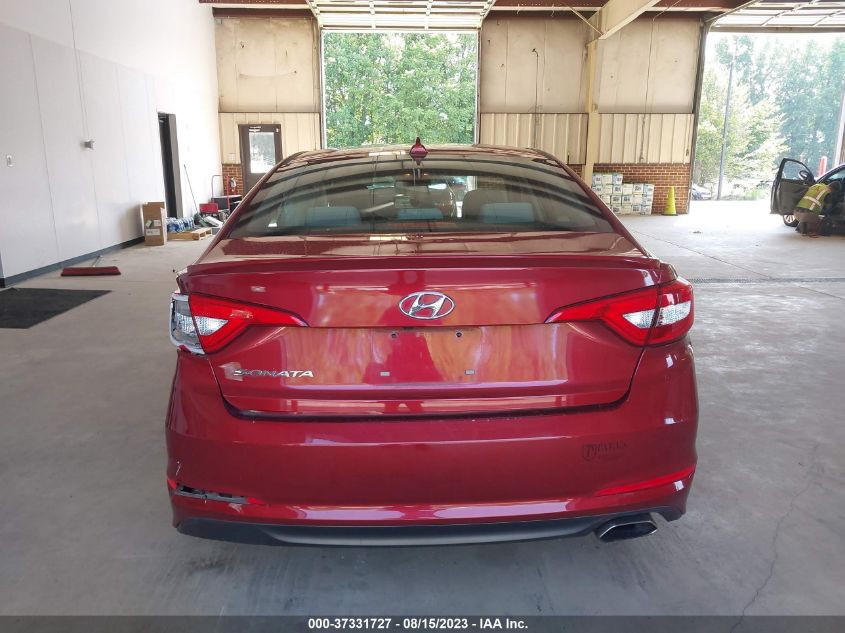 2015 HYUNDAI SONATA SE - 5NPE24AFXFH200244