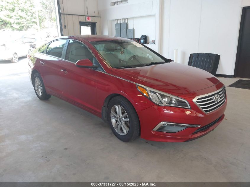 2015 HYUNDAI SONATA SE - 5NPE24AFXFH200244