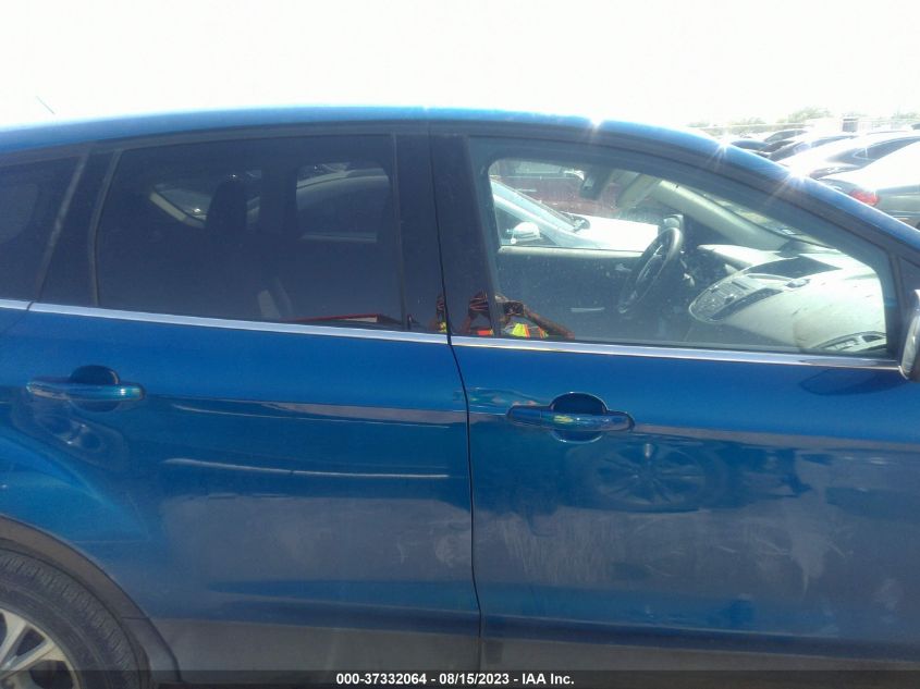 2017 FORD ESCAPE SE - 1FMCU0G99HUE34732