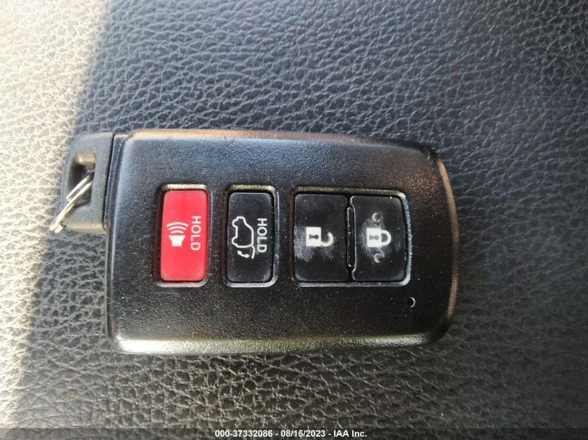 2018 TOYOTA RAV4 ADVENTURE/XLE - 2T3WFREV5JW519768