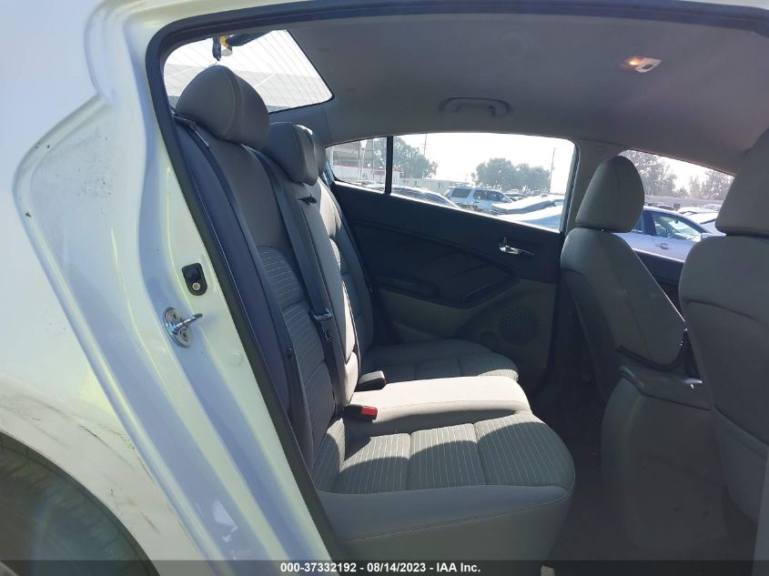 2016 KIA FORTE LX - KNAFX4A60G5462861
