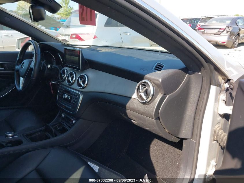2014 MERCEDES-BENZ CLA-CLASS CLA 250 WDDSJ4EB3EN081678