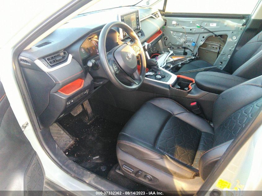 2019 TOYOTA RAV4 ADVENTURE - 2T3J1RFV5KC040177