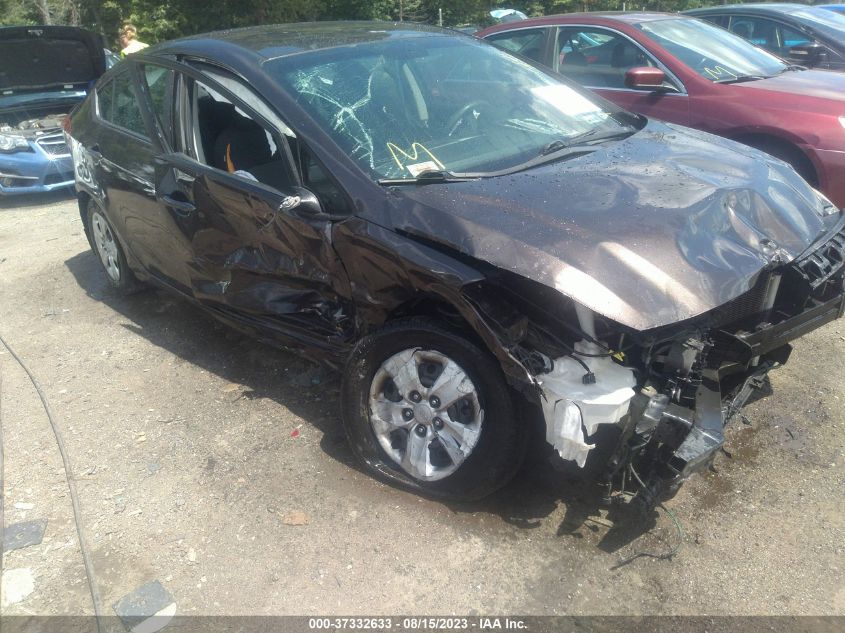 2018 KIA FORTE LX - 3KPFK4A71JE177060