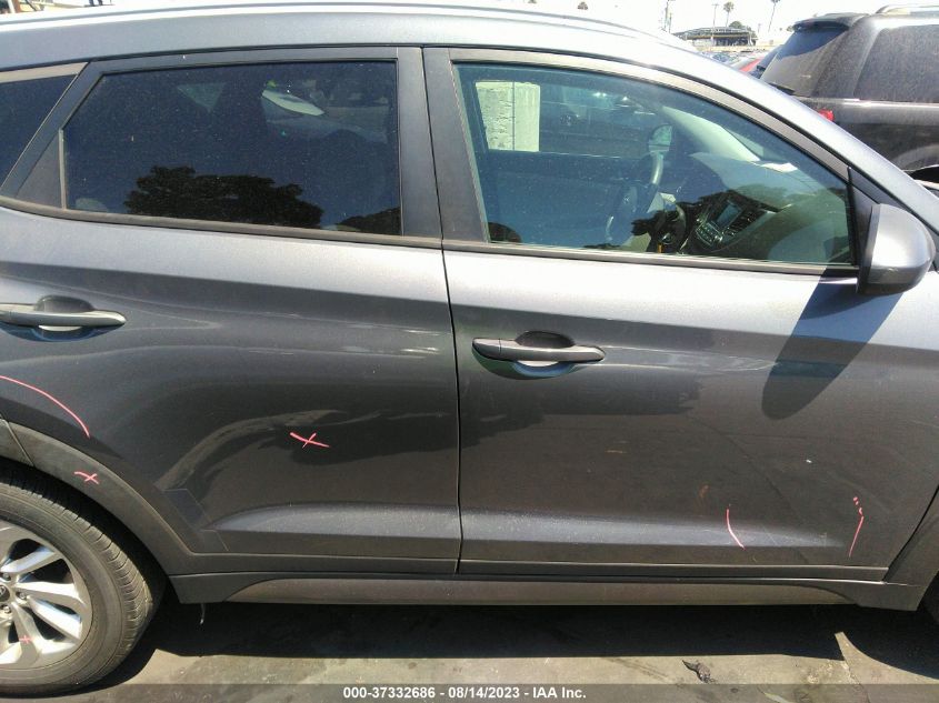 2016 HYUNDAI TUCSON SE - KM8J33A49GU127052