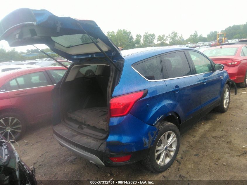 2019 FORD ESCAPE SE - 1FMCU9GD8KUB60441