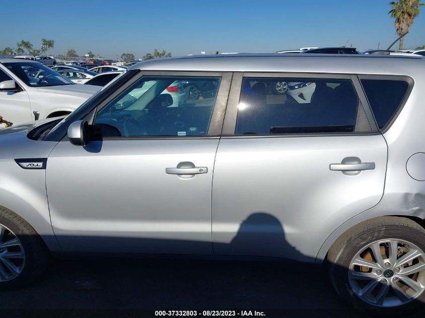 2017 KIA SOUL + - KNDJP3A57H7442174
