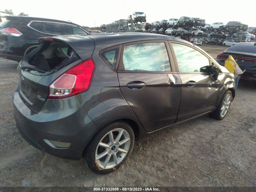 3FADP4EJ5KM136765 Ford Fiesta SE 4