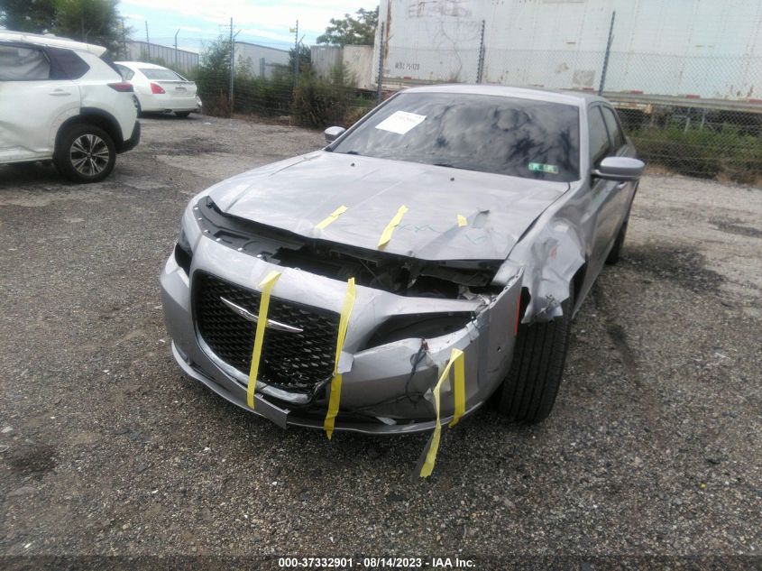 2018 CHRYSLER 300 S - 2C3CCAGG4JH300204