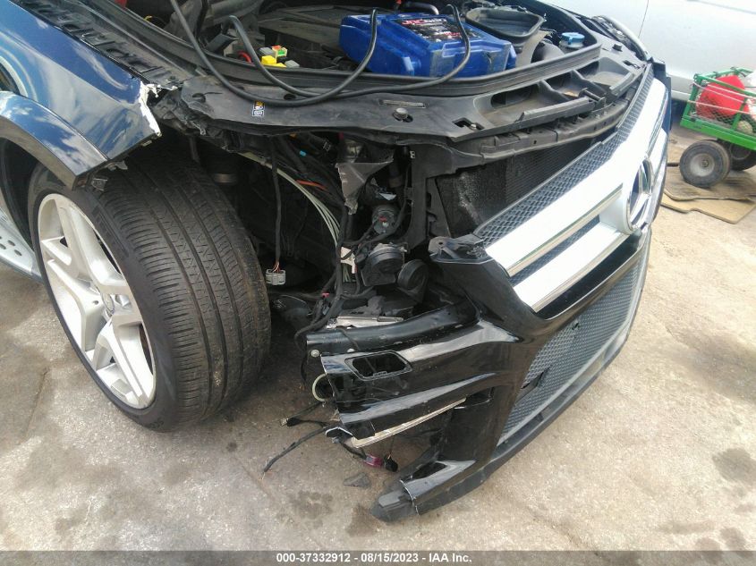 2014 MERCEDES-BENZ GL-CLASS GL 550 4JGDF7DE2EA324708