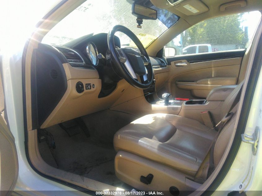 2013 CHRYSLER 300 - 2C3CCAAG9DH513503