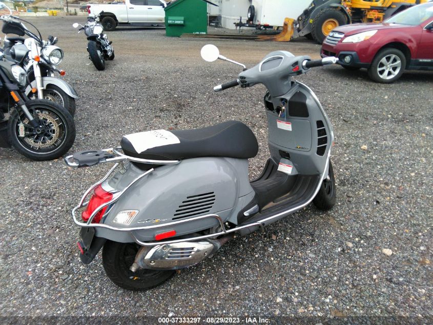 2020 VESPA GTS 300 SUPER ZAPMA39M3L5200608