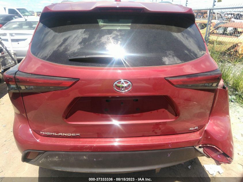 2022 TOYOTA HIGHLANDER XLE - 5TDGZRAH5NS543975