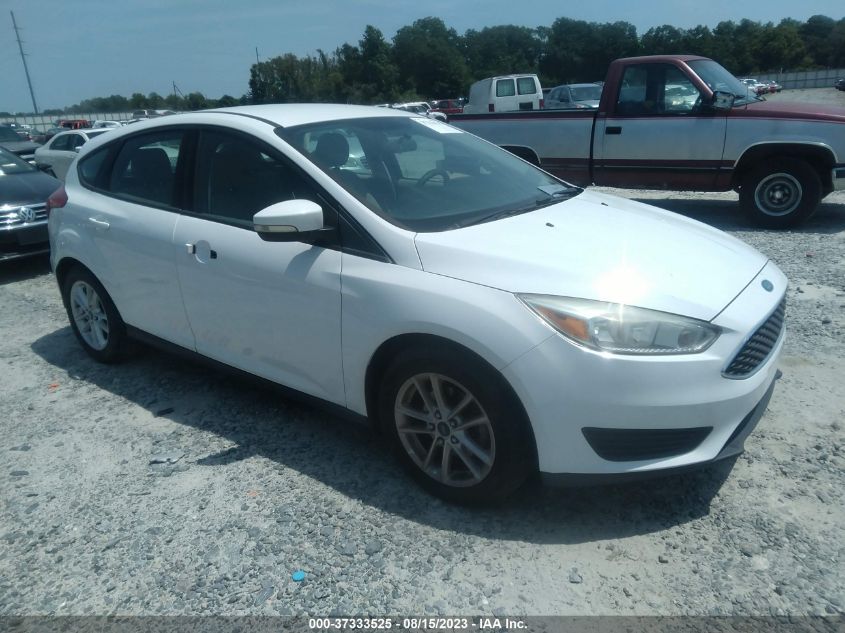 2015 FORD FOCUS SE - 1FADP3K20FL318002