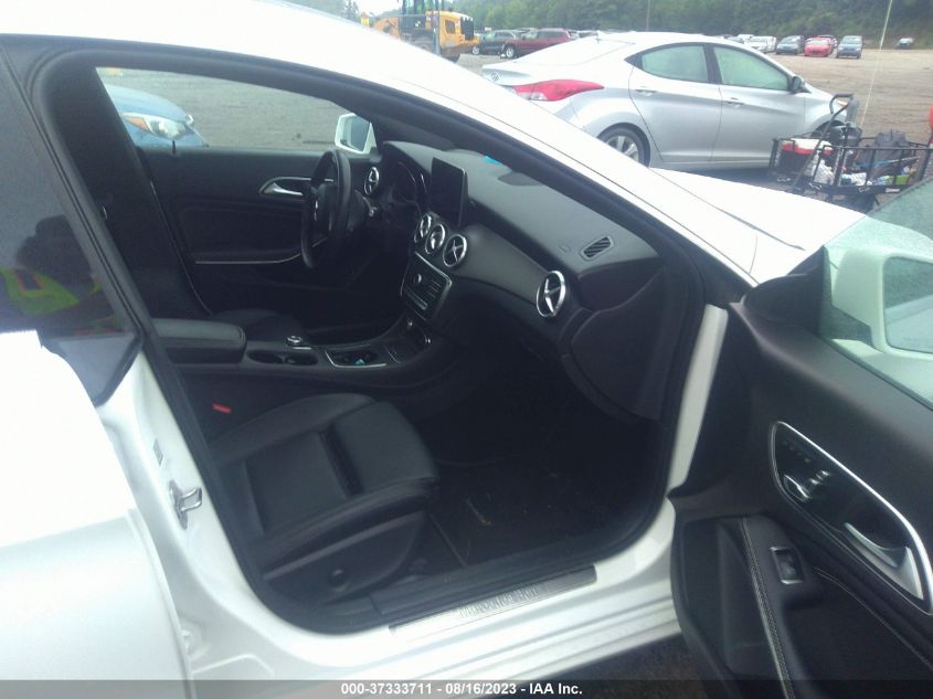 2019 MERCEDES-BENZ CLA - WDDSJ4GB4KN723723