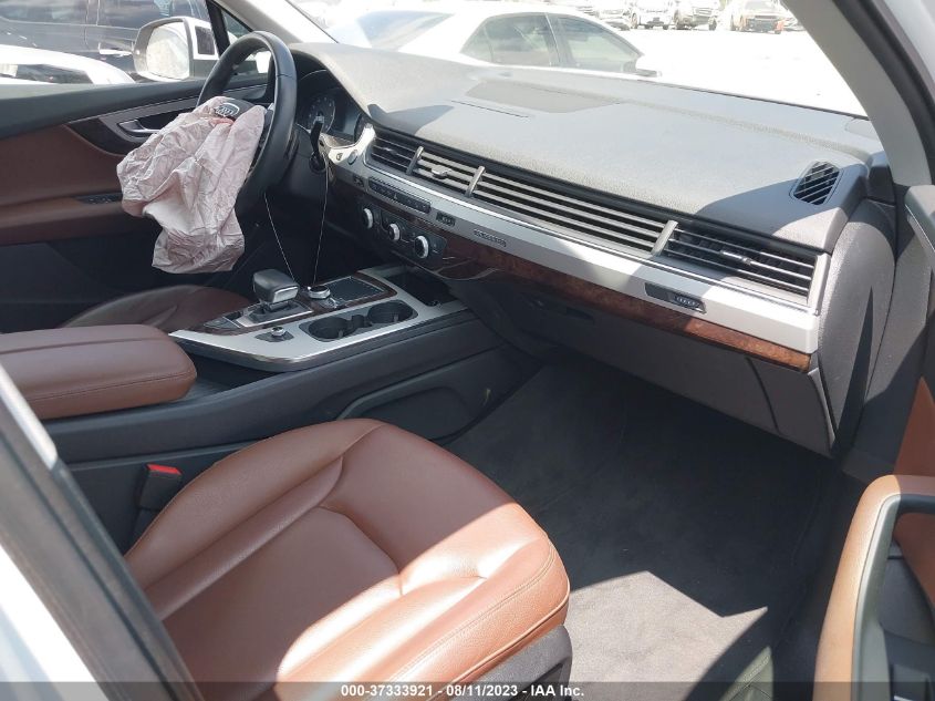 2019 AUDI Q7 PREMIUM/SE PREMIUM - WA1AHAF75KD022301