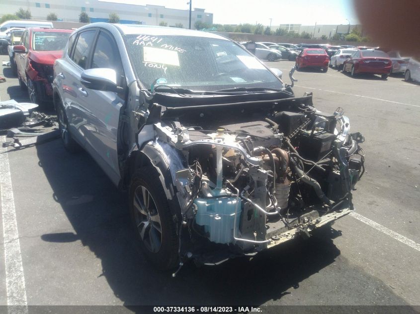 2018 TOYOTA RAV4 XLE/ADVENTURE - 2T3WFREV2JW476183