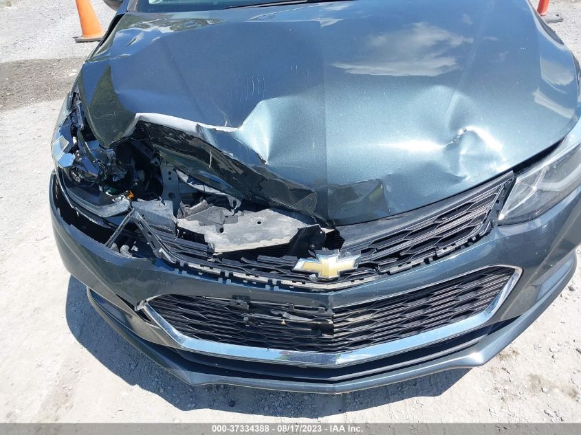 2018 CHEVROLET CRUZE LT - 1G1BE5SM0J7175650