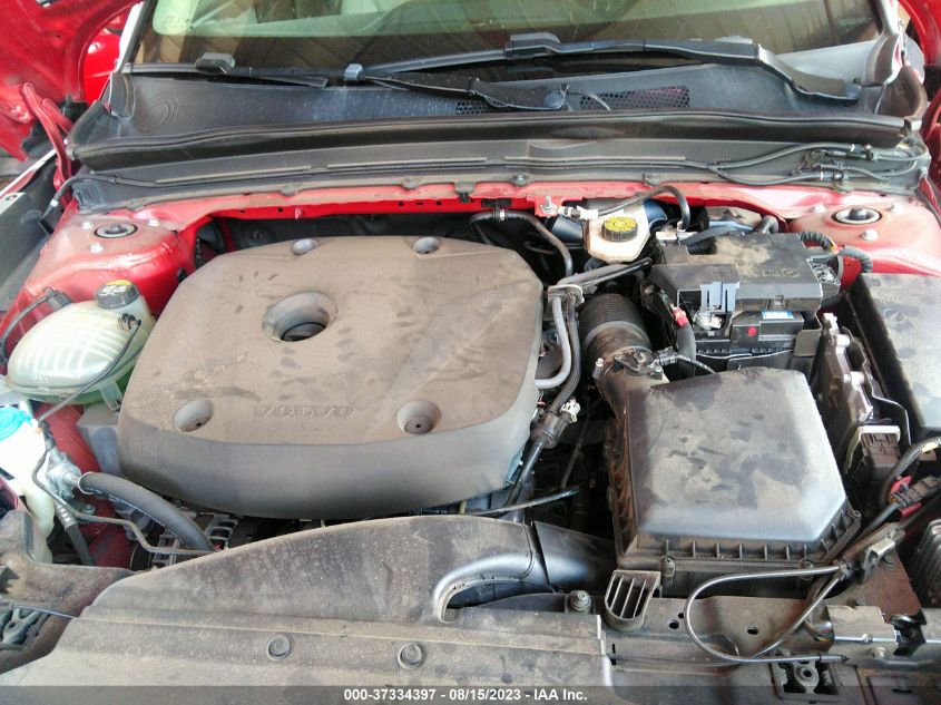 2019 VOLVO XC40 MOMENTUM YV4AC2HK5K2046134