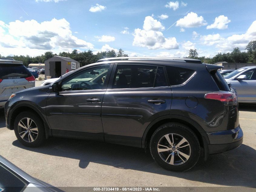 2017 TOYOTA RAV4 XLE - JTMRFREV9HJ131450