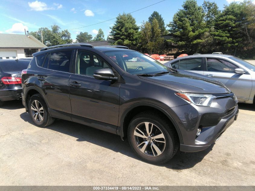 2017 TOYOTA RAV4 XLE - JTMRFREV9HJ131450