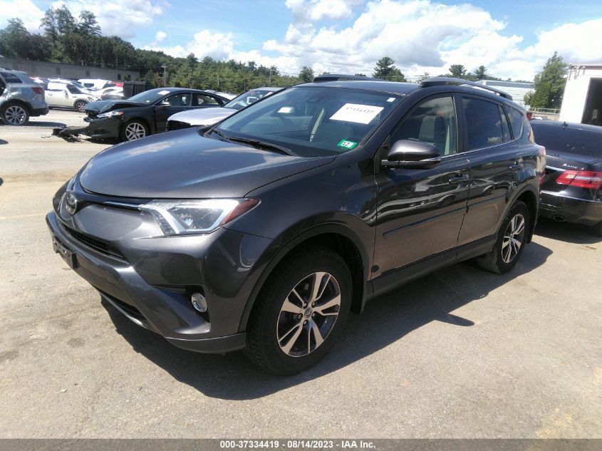 2017 TOYOTA RAV4 XLE - JTMRFREV9HJ131450