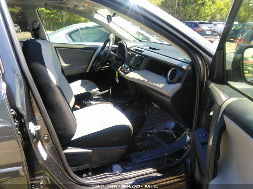 2017 TOYOTA RAV4 XLE - JTMRFREV9HJ131450