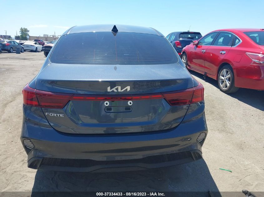 3KPF24AD7PE637532 Kia Forte LXS 17