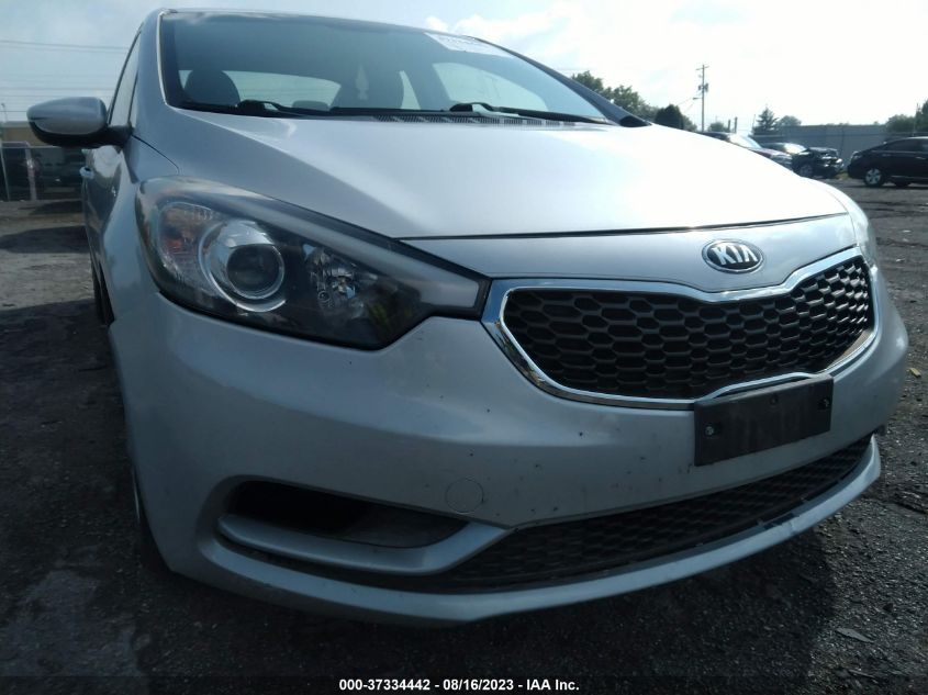 2016 KIA FORTE LX - KNAFK4A62G5552897