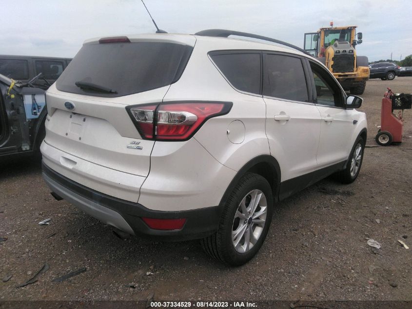 2017 FORD ESCAPE SE - 1FMCU9GD8HUB78365