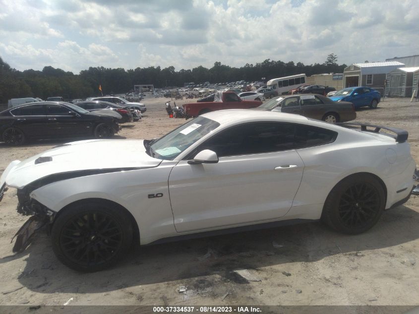 1FA6P8CF5L5153524 Ford Mustang GT 14