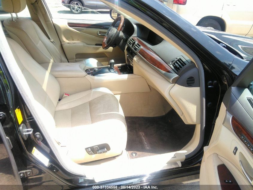 2014 LEXUS LS 460 JTHBL5EF4E5132438