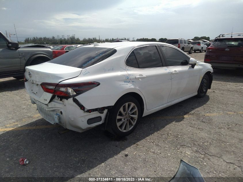 4T1C11AK3MU462711 Toyota Camry LE 4