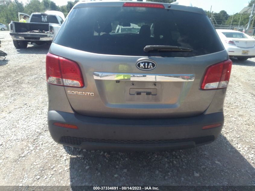 2013 KIA SORENTO LX - 5XYKT4A68DG409647