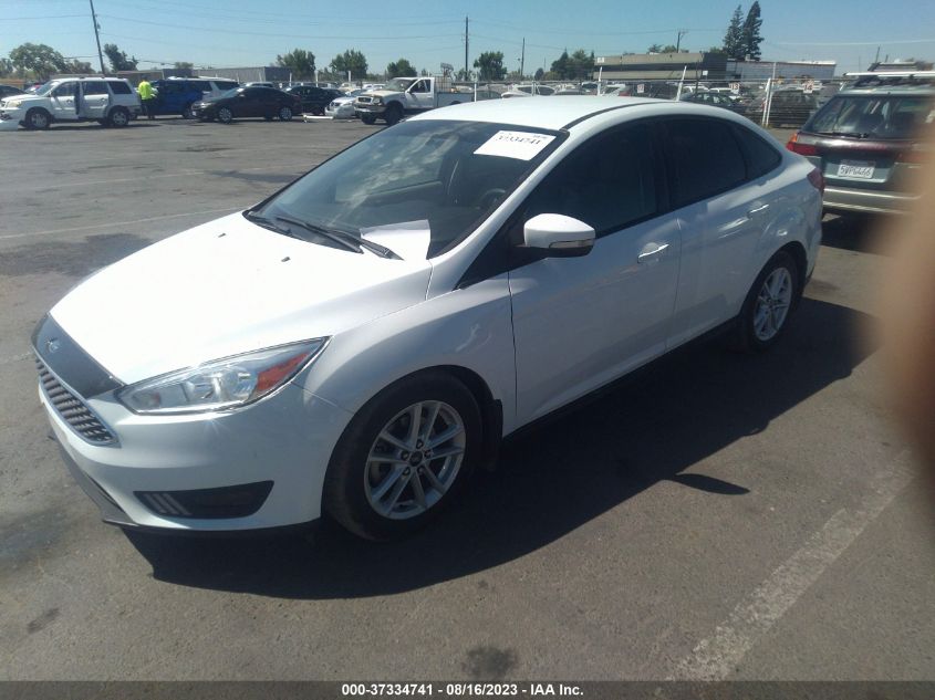 2015 FORD FOCUS SE - 1FADP3F20FL222235