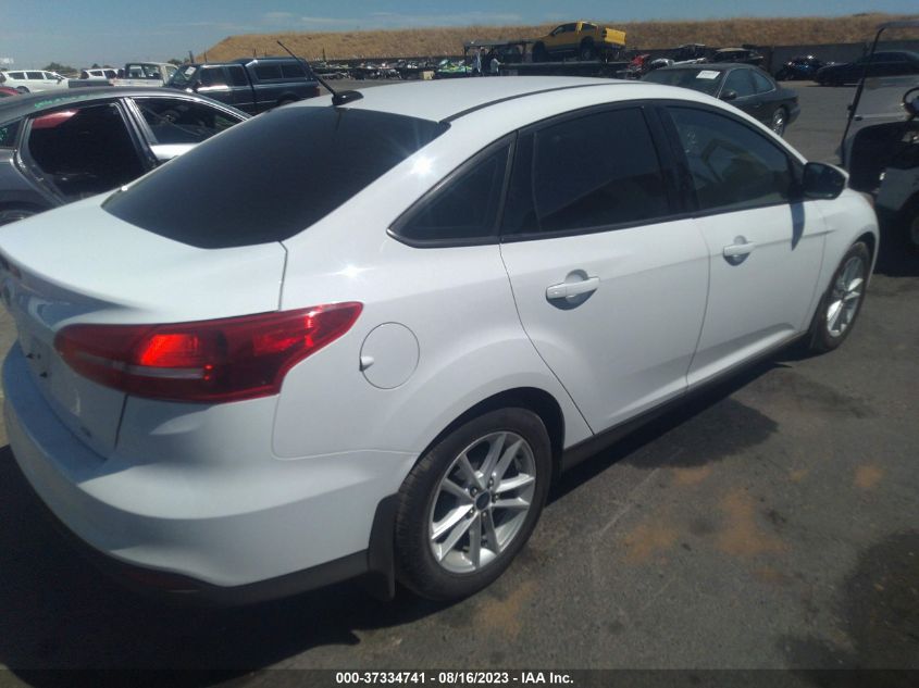 2015 FORD FOCUS SE - 1FADP3F20FL222235