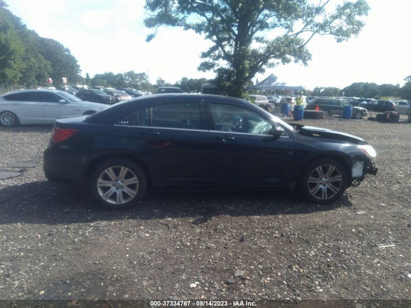 2013 CHRYSLER 200 TOURING - 1C3CCBBB8DN743405