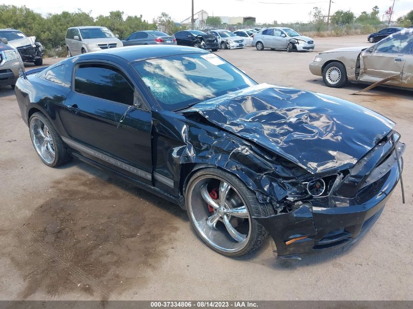 2013 FORD MUSTANG V6 - 1ZVBP8AM0D5221379